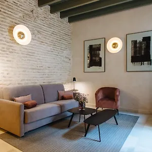 https://rocio-17-luxury-apartment-with-shared-patio.es-andalucia.com